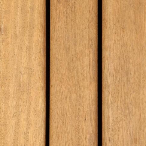 Louro itauba hardwood used for Cladding and decking