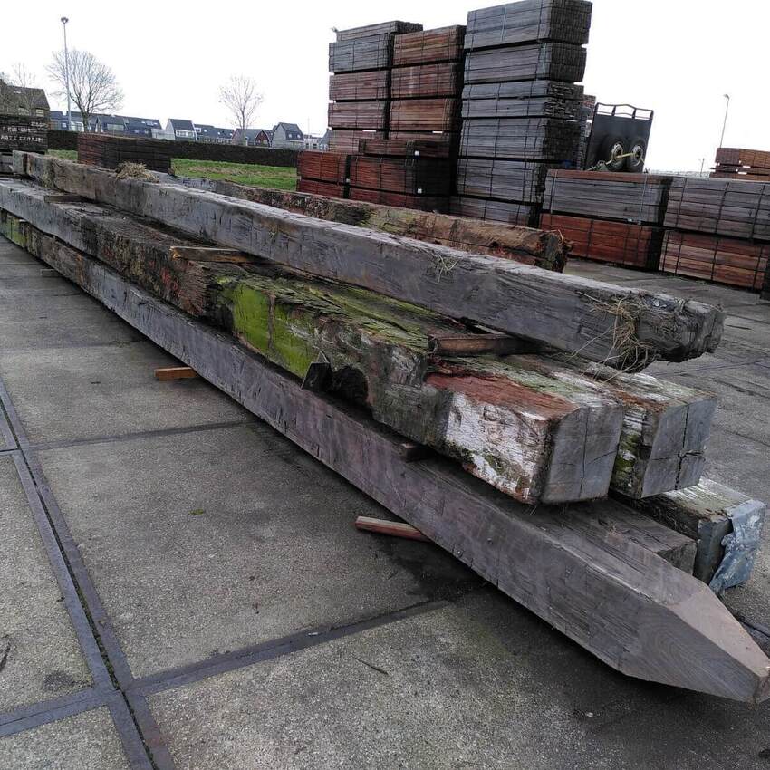 Van den Berg als groothandel voor hergebruikt hardhout met FSC keurmerk