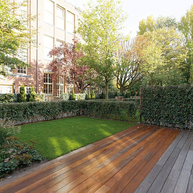 Vlonder van duurzaam Cumaru in Amsterdam