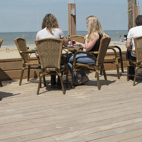 Strand Katwijk Cumaru Terras