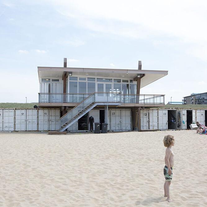 Vooraanzicht Surfclub Katwijk