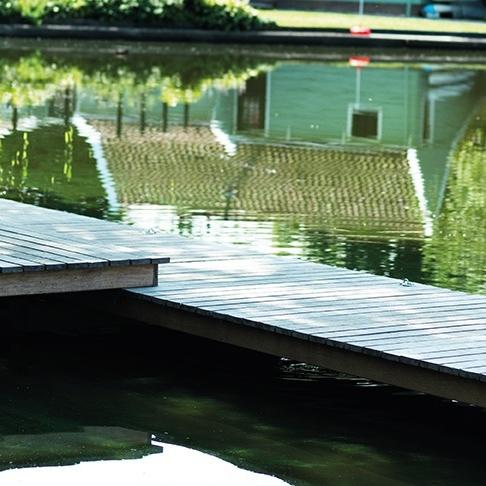 Steiger gemaakt van Massaranduba hardhout