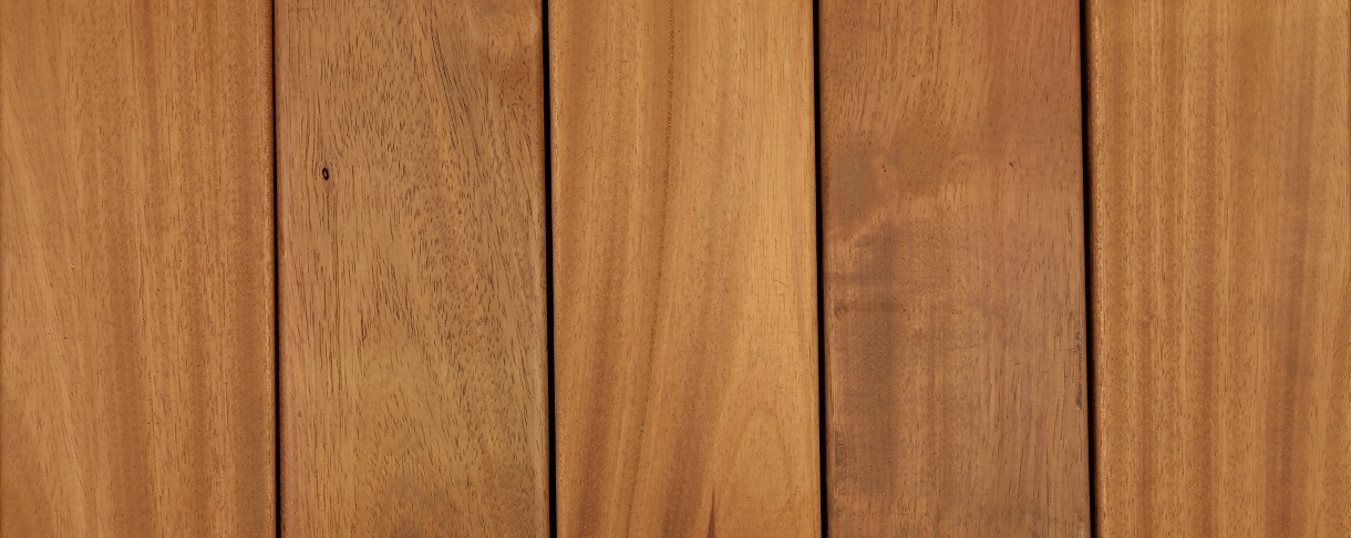 Tatajuba wood for bridgeconstructions and windows