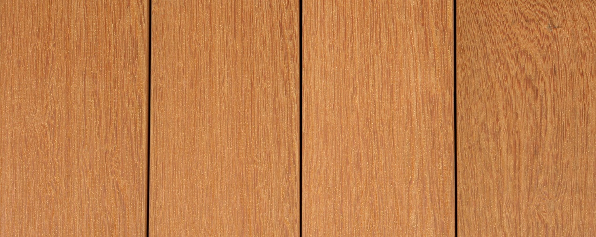 Pakan hout bestellen voor gevelbekleding of dakdelen