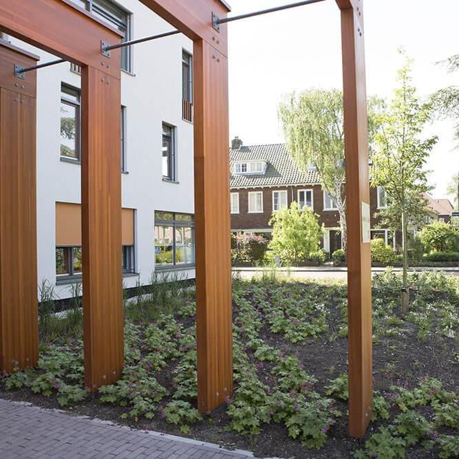 FSC Tropisch Hardhout bij Ingang Martha Flora