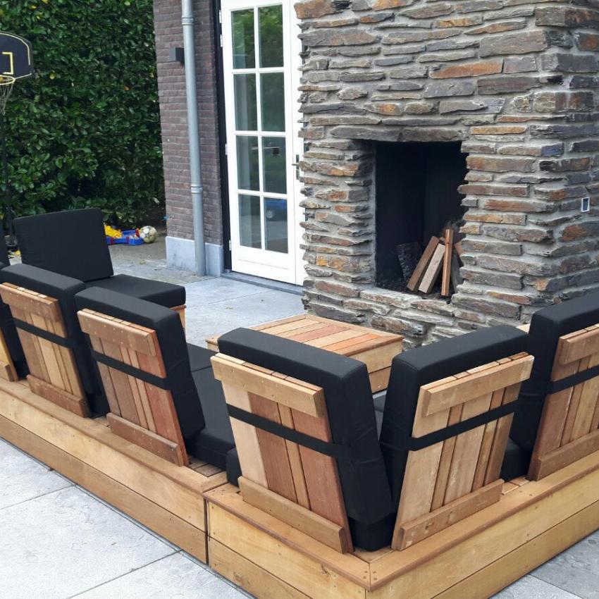 Tuinbank van Upcycled Wood