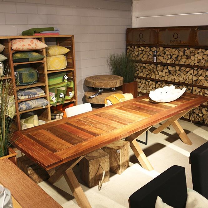 Hardhouten tafel Upcycled Wood