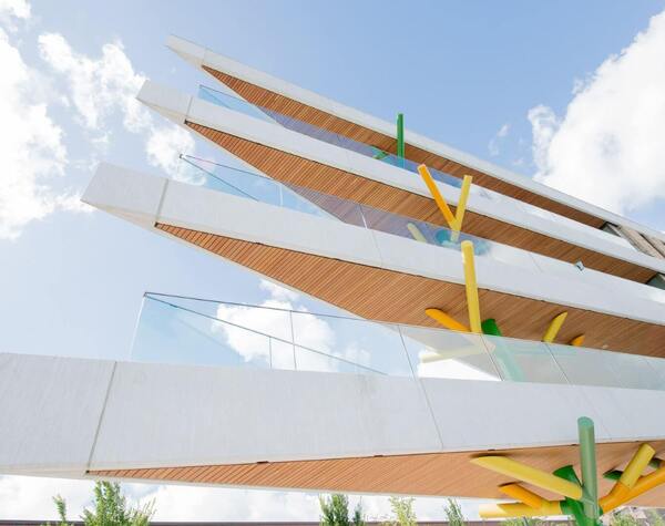 Architectuur-gevelbekleding-hardhout